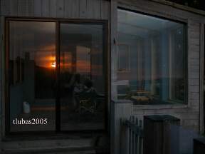 DeckReflection_smWeb.jpg (43655 bytes)