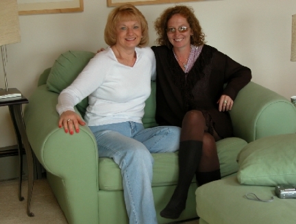 Joyce2005_web.jpg (99401 bytes)